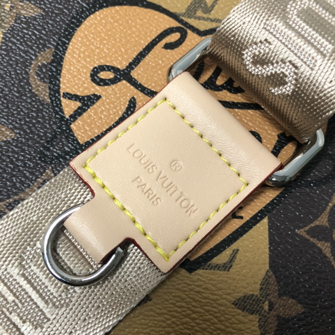 Louis Vuitton 3in1 Pochette Trio Messenger M69443 Easybags88269